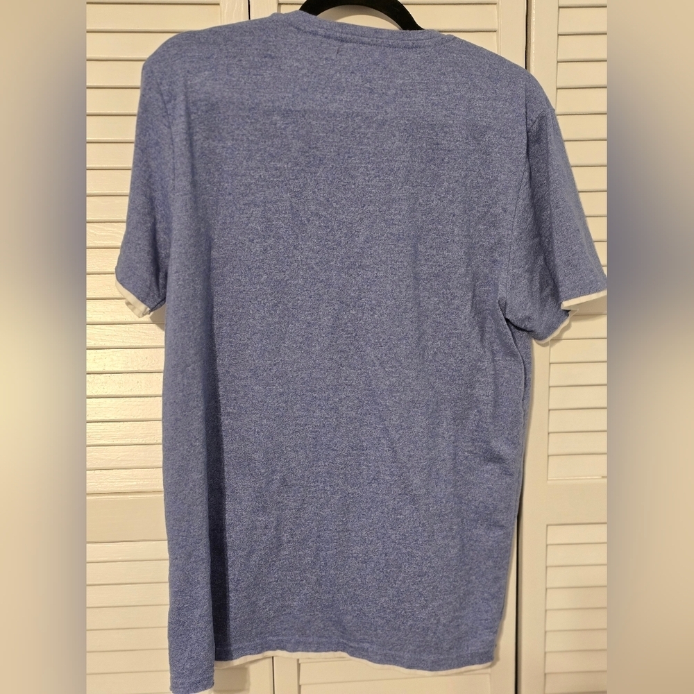 Guess Los Angeles Men’s Blue Henley T-Shirt Size L - Picture 2 of 6